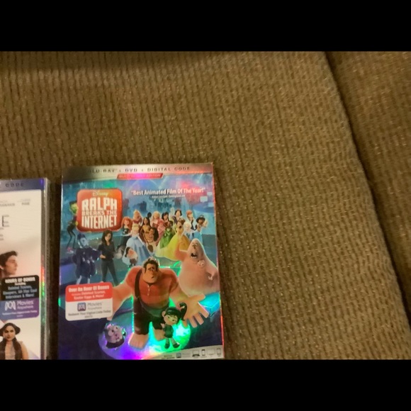 Disney movie bundle - Picture 3 of 4